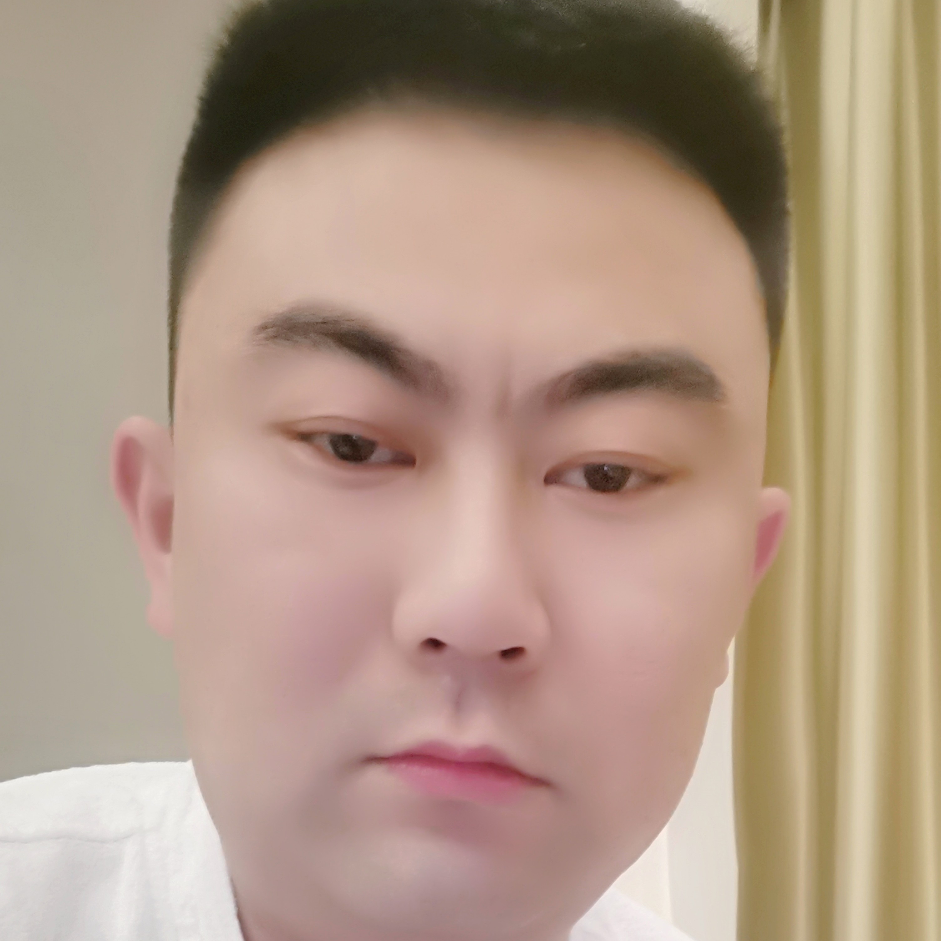 乐曲蹁跹沉默的照片