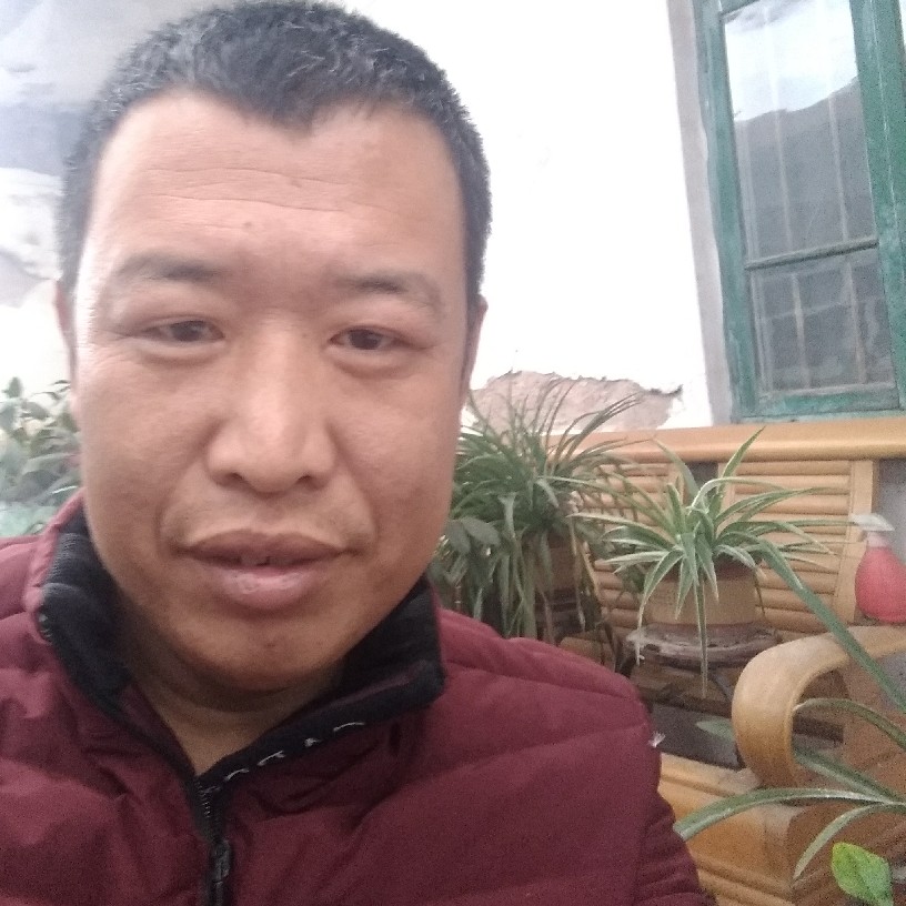 起步上名字的照片