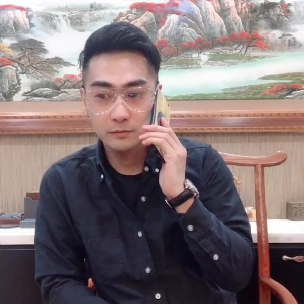 余额八块半的照片