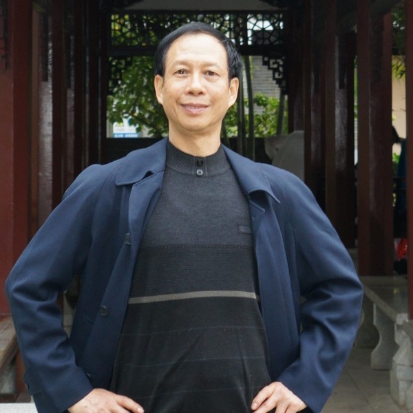 大叔绵密的照片