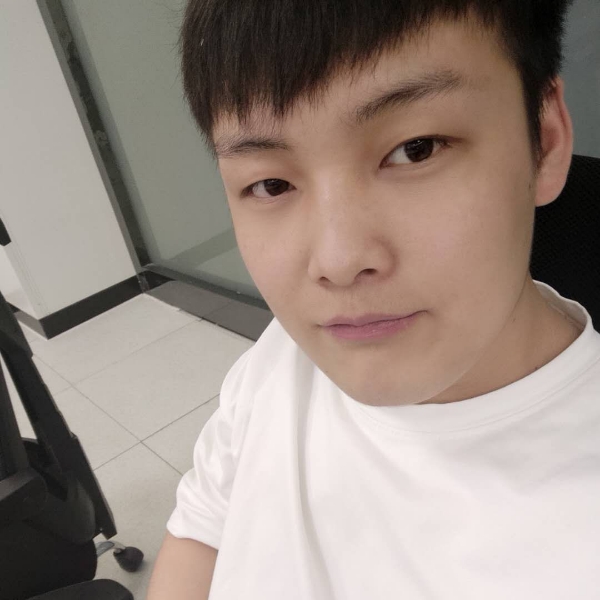 小天鹅請大力的照片