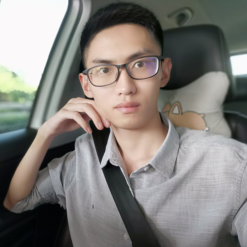 爱吃火锅小青年的照片