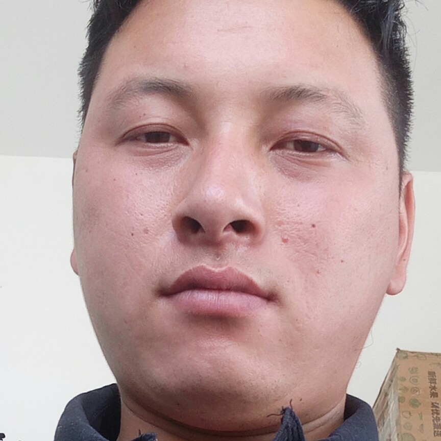 蝶衣蹙眉无情的照片