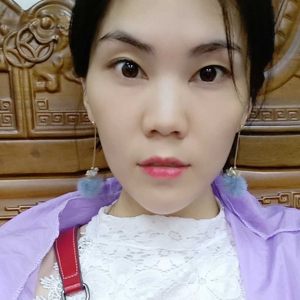 邓海棠的照片