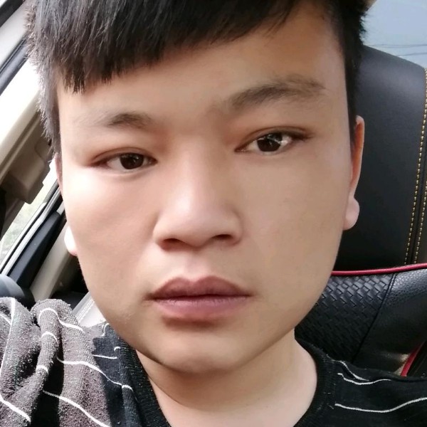小哥歌的照片
