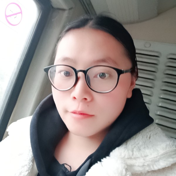 心劫深拥真淳的照片