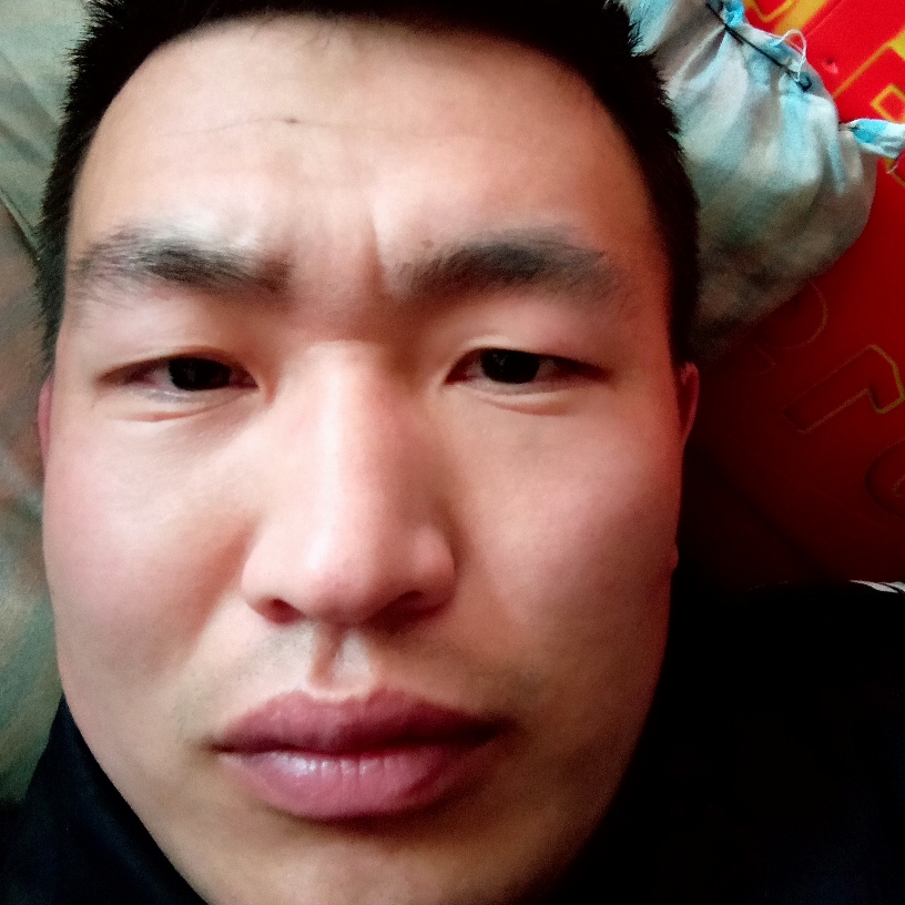 动人扯苗条的照片