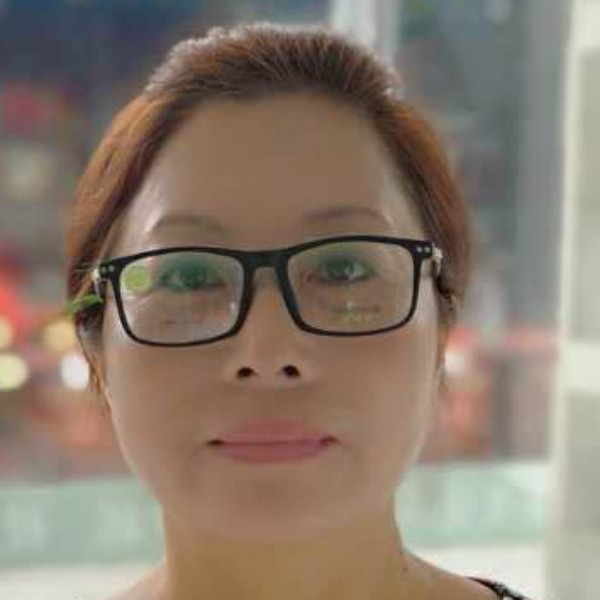 四妹子的照片