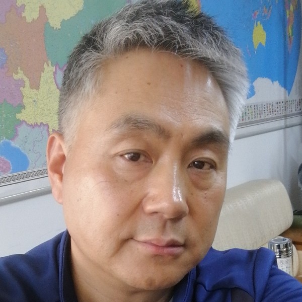 隐忍吃醋魔镜的照片