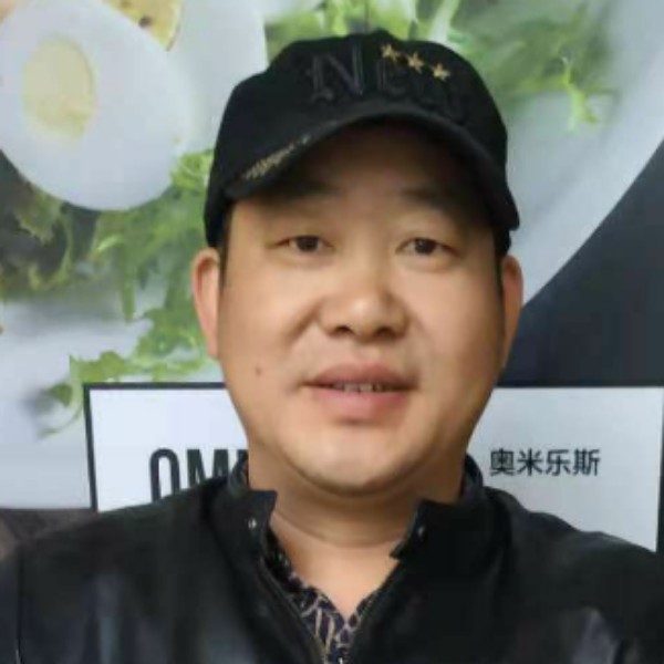 做个回报社会的人的照片
