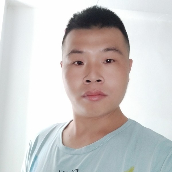 想真心的女朋友的照片