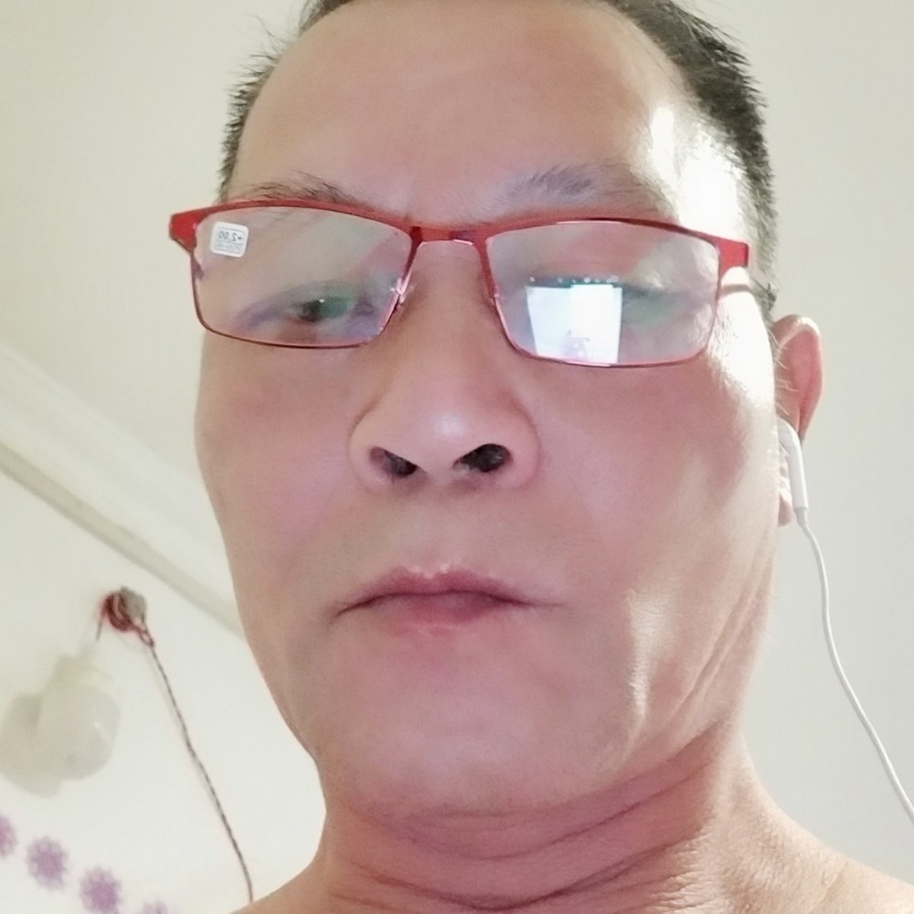 魔鬼8的照片