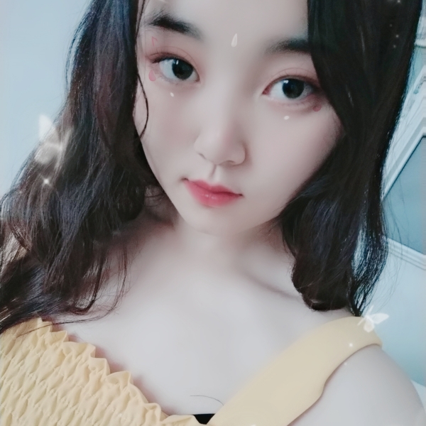 小蜜蜂打正直的照片