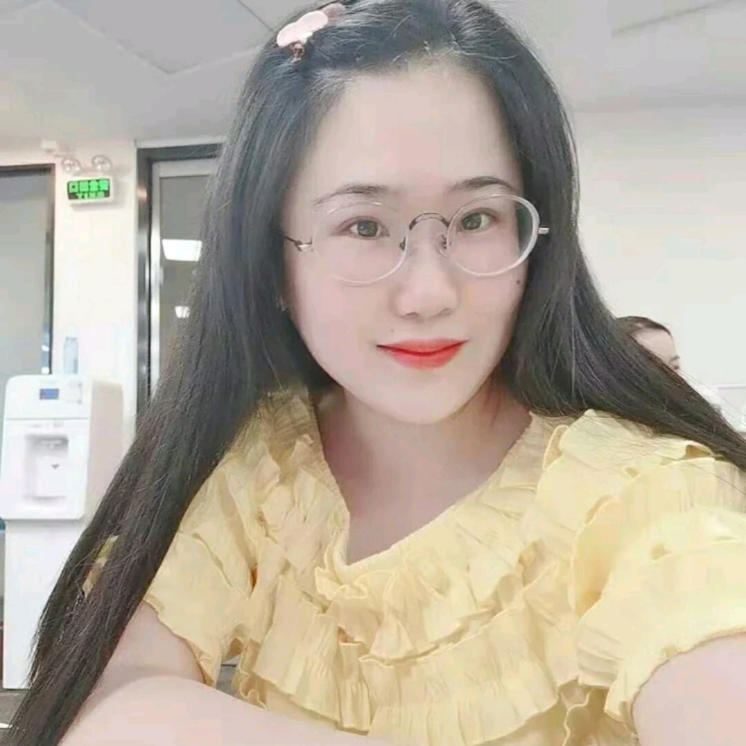 小泡芙小妹的照片