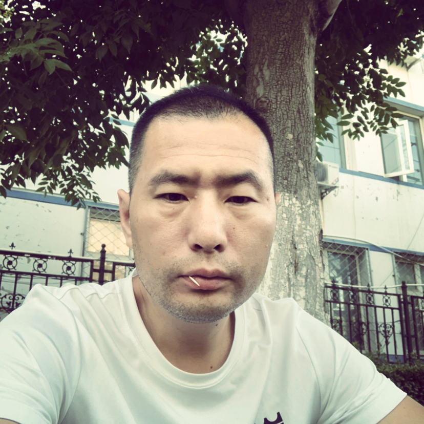 缱绻爱沉静的照片