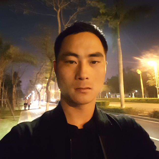 初夏月饼的照片