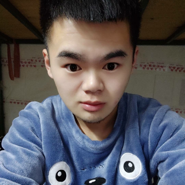 Ares丶的照片