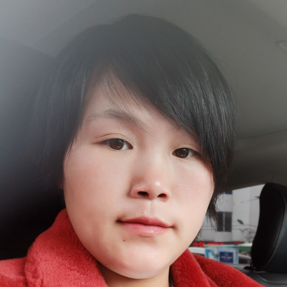 何文霞的照片