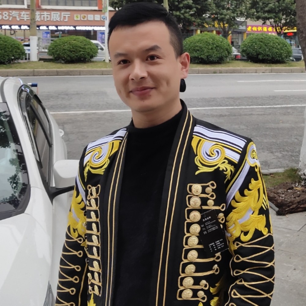 搞笑  灿哥的照片