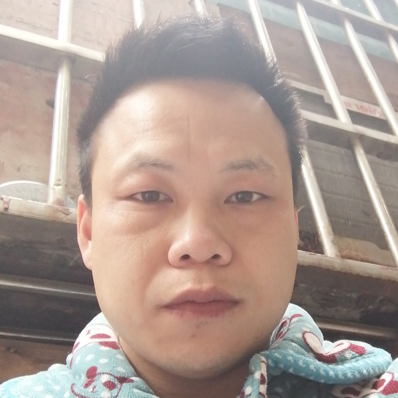 单身 男子的照片