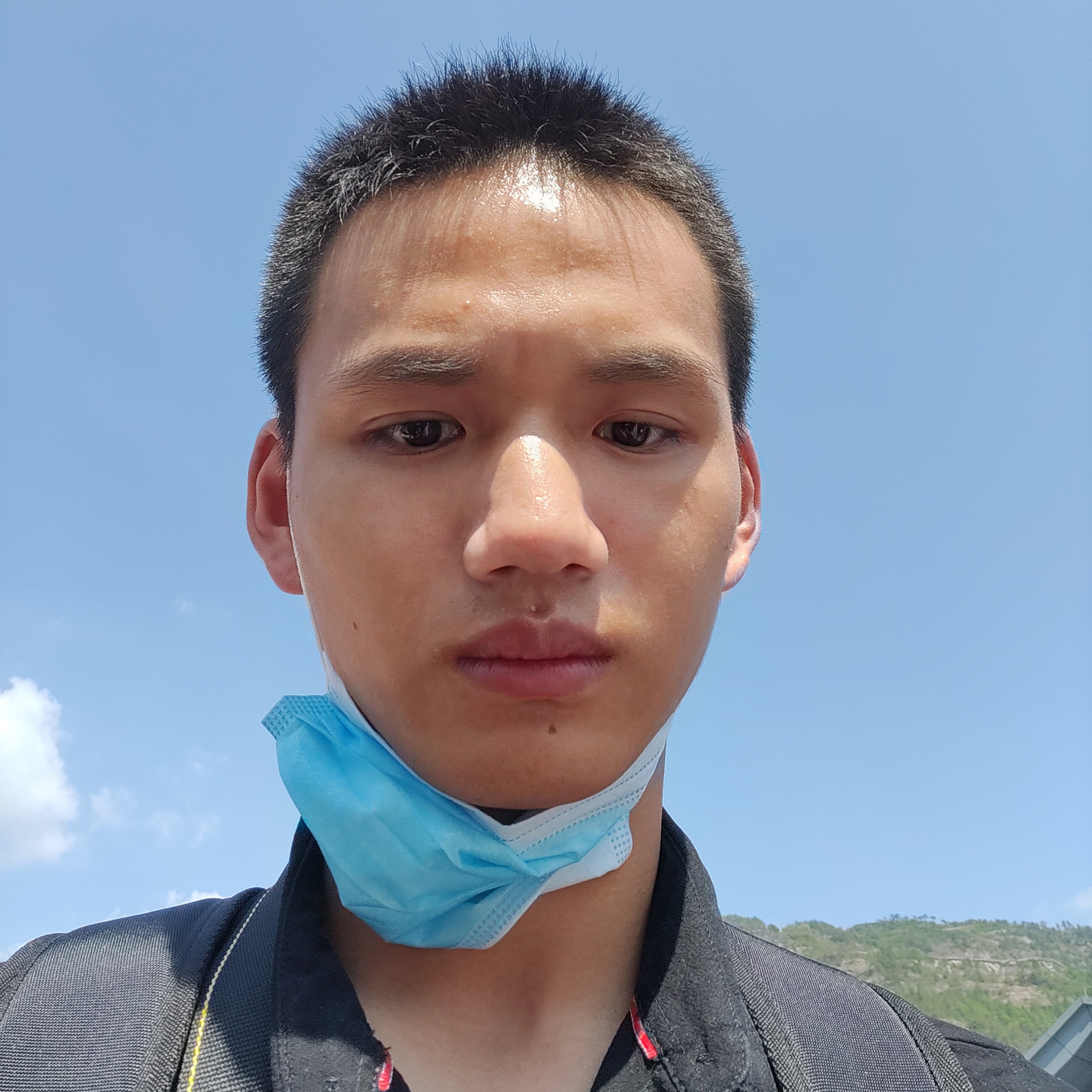 要减肥挽手店员的照片