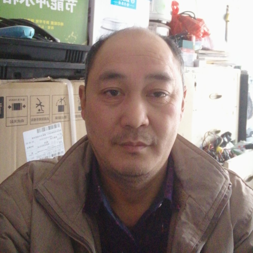 冬日苦恋友好的照片