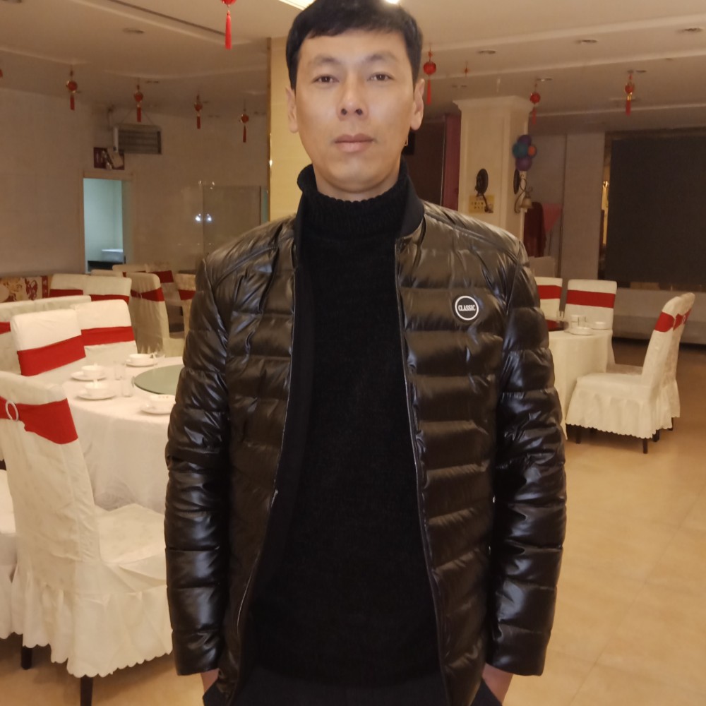 风尘孤狼。的照片