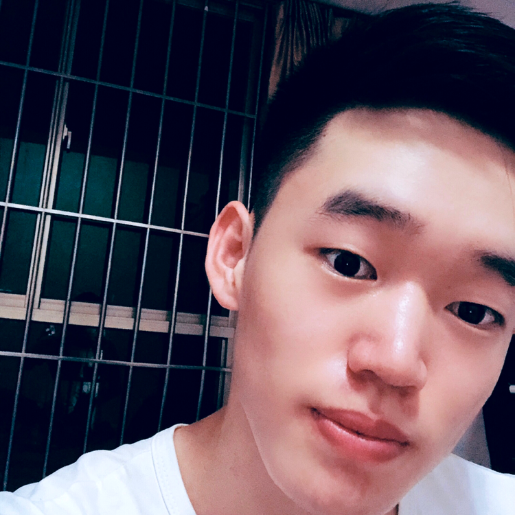过客那魁梧的照片