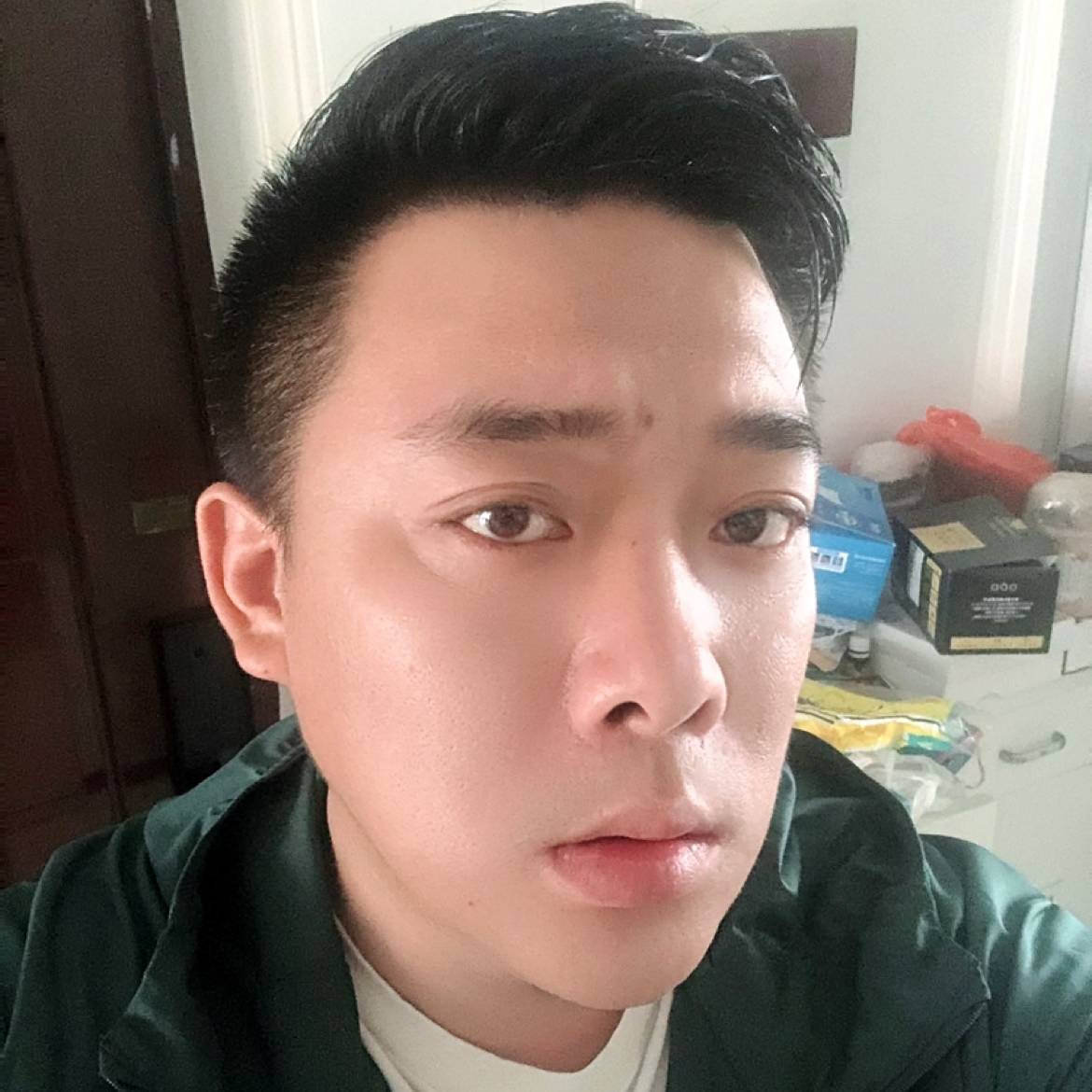 指上谈爱的照片