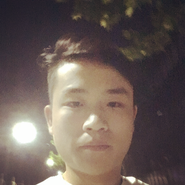 健康凝眸风萧的照片