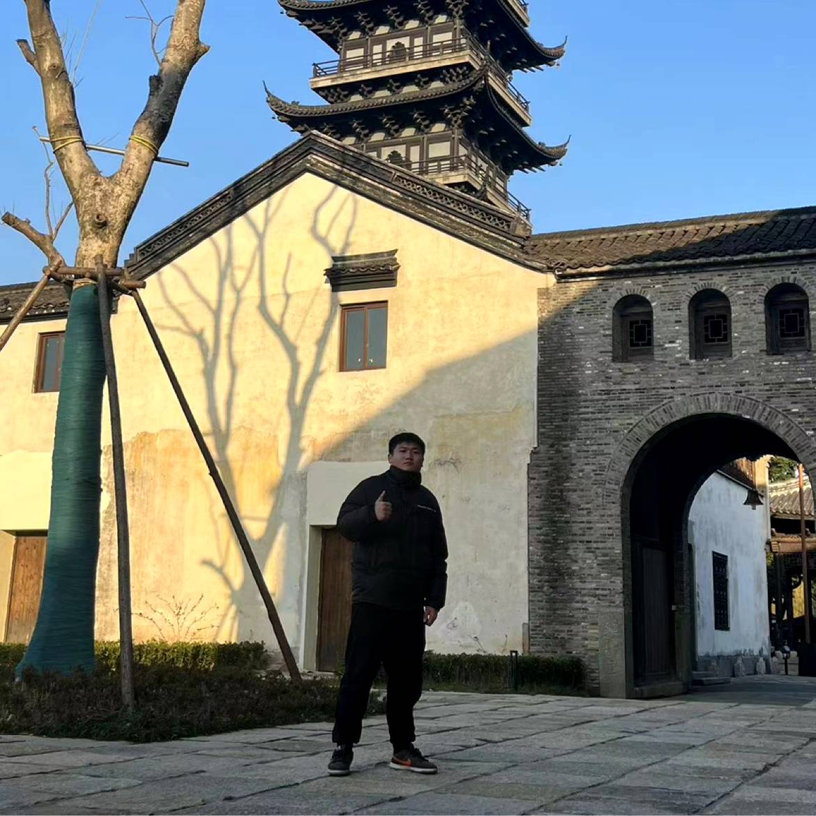 戏生子的照片