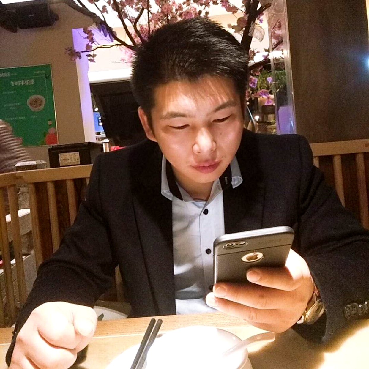 你在哪、那个她的照片