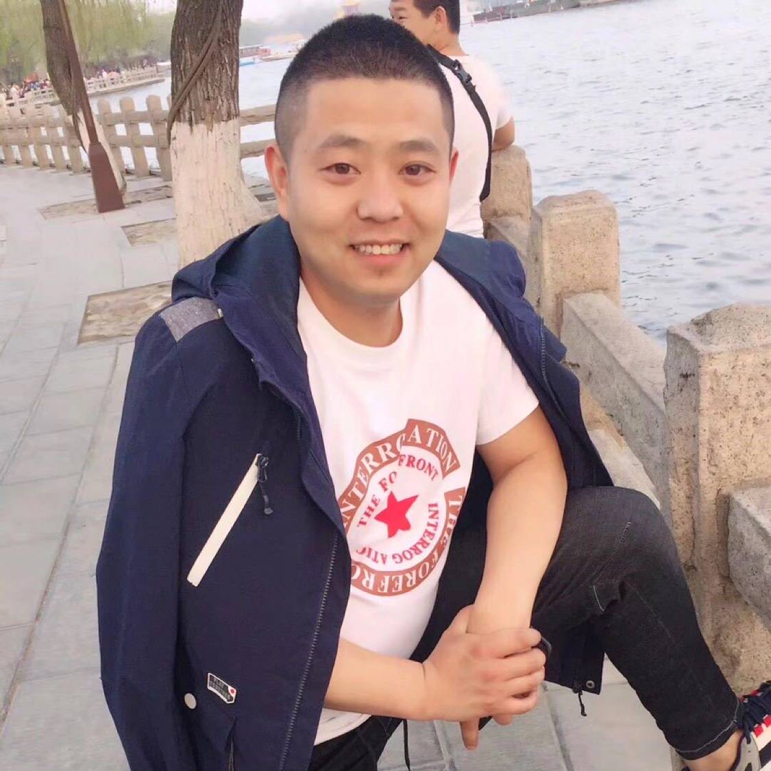 云朵保卫标致的照片