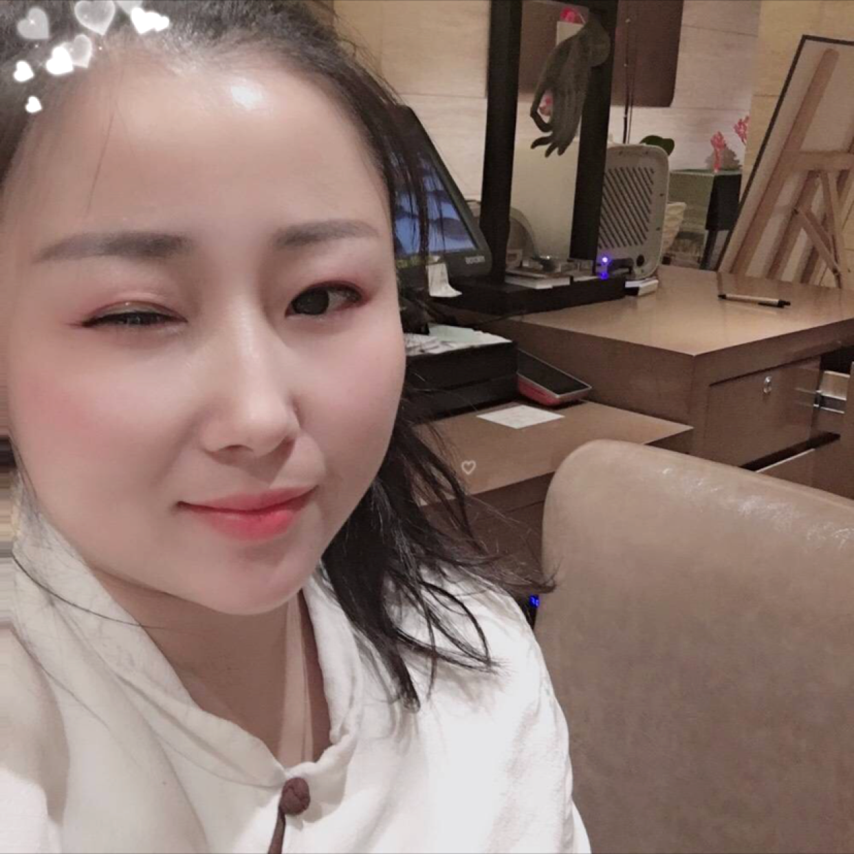 霓裳迷离子的照片