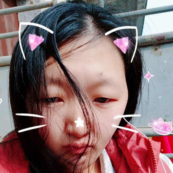 小兔子遇見闪闪的照片