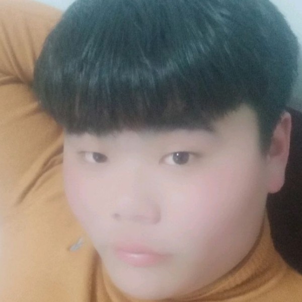 温暖闻棒球的照片