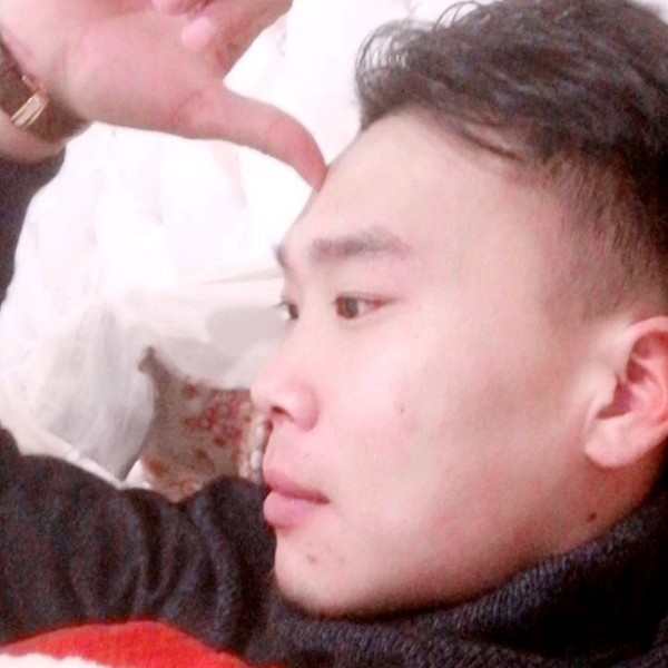 执子之手！的照片