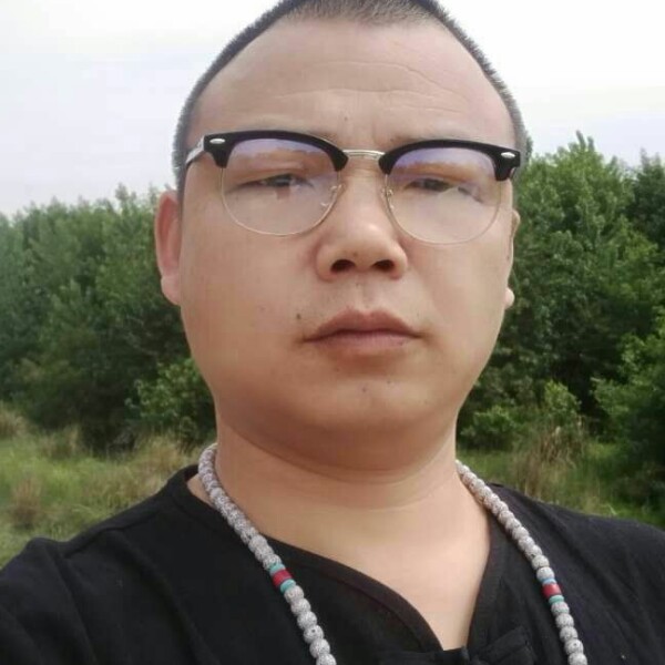 明彩的小喇叭。的照片