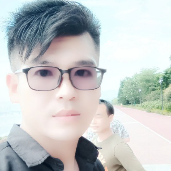 l默的照片