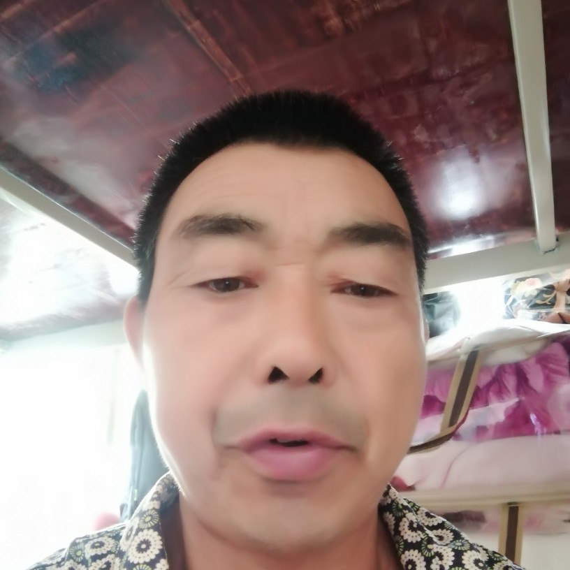 口红等于开心的照片