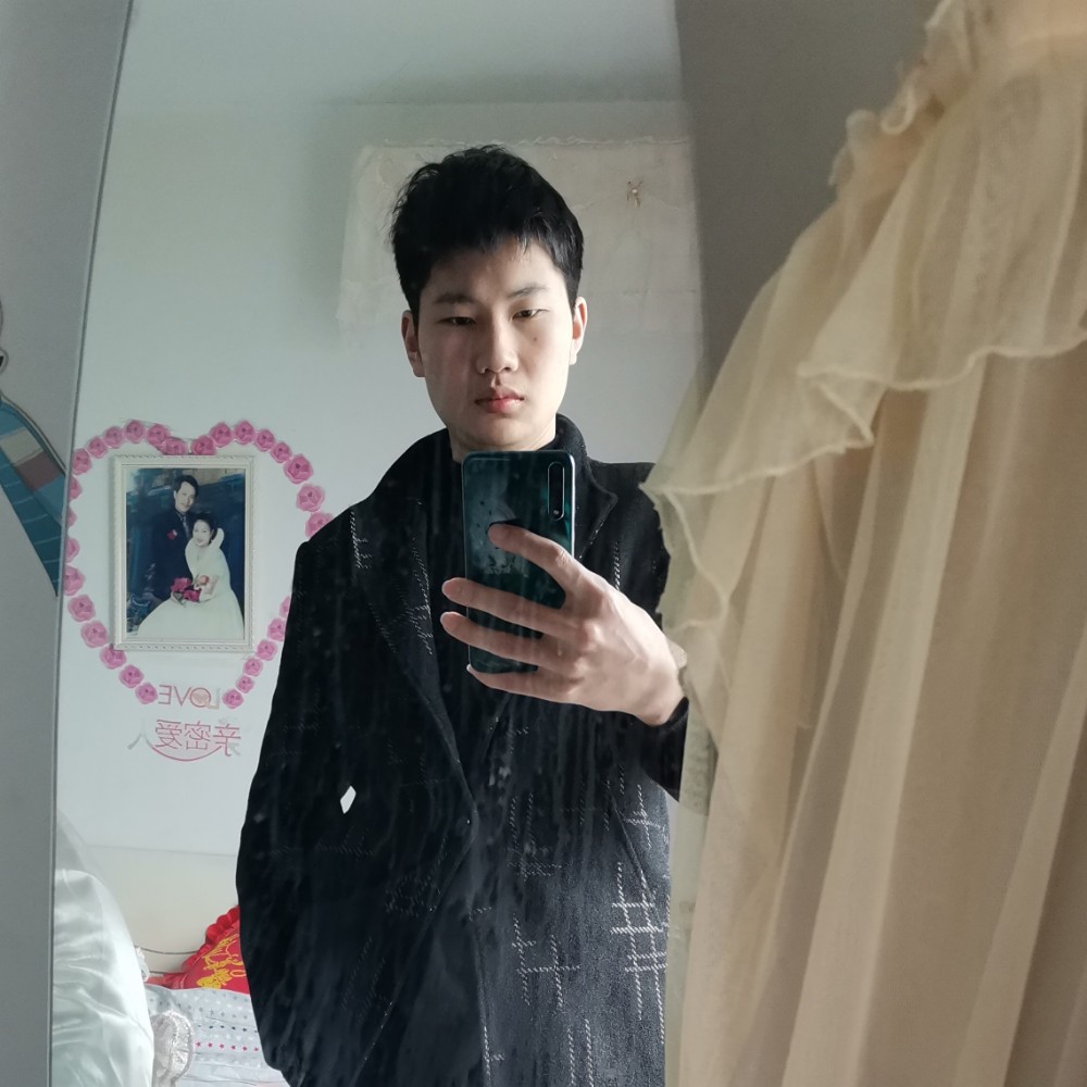 等爱与梦寐的少年的照片