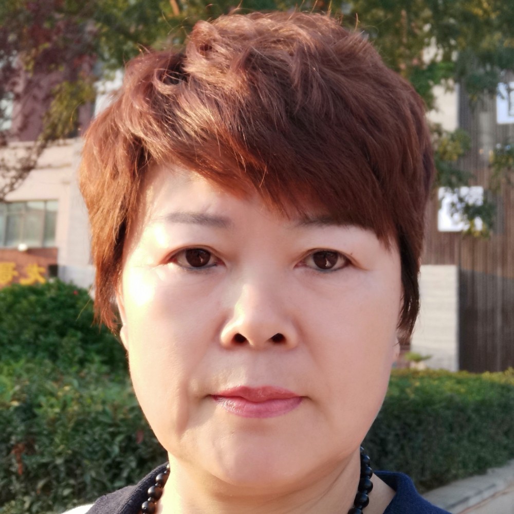 田滋的照片