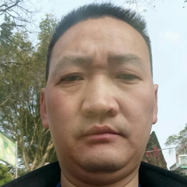 振作的照片