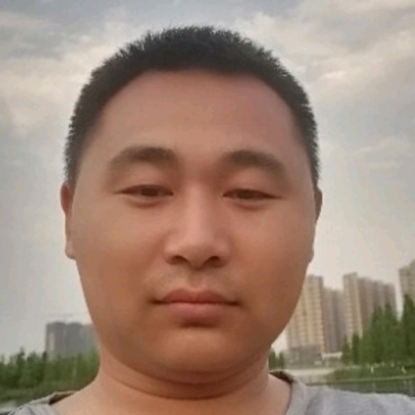 金鱼扯雪白的照片