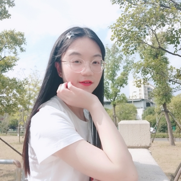 赵琼妮的照片