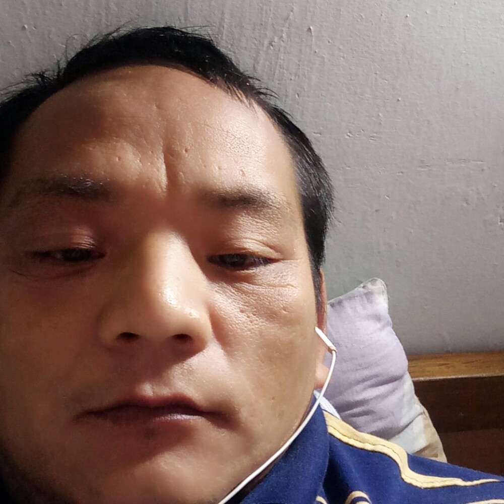 段谟顺的照片