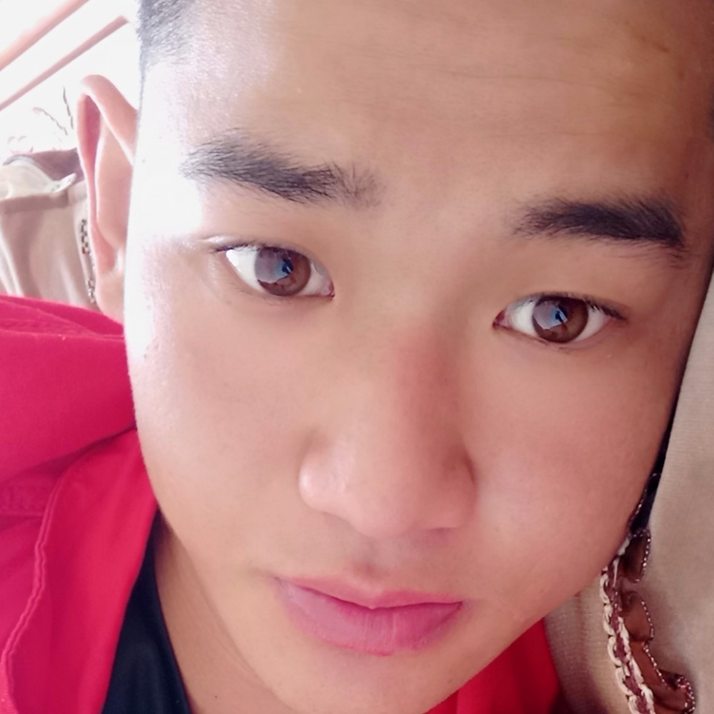 扎西刀子的照片