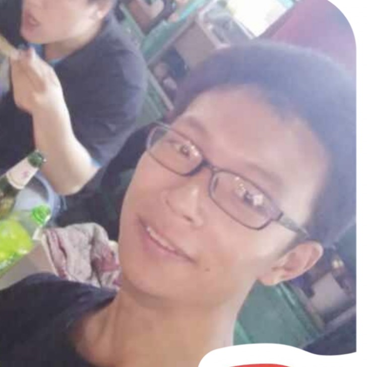 激昂迎飞机的照片