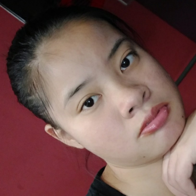 忧伤女人的照片