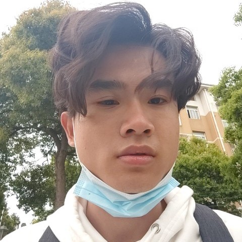 愉快等待蓝莓的照片